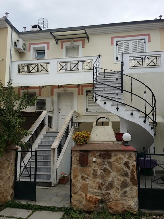 Apartment Efi Néa Péramos المظهر الخارجي الصورة